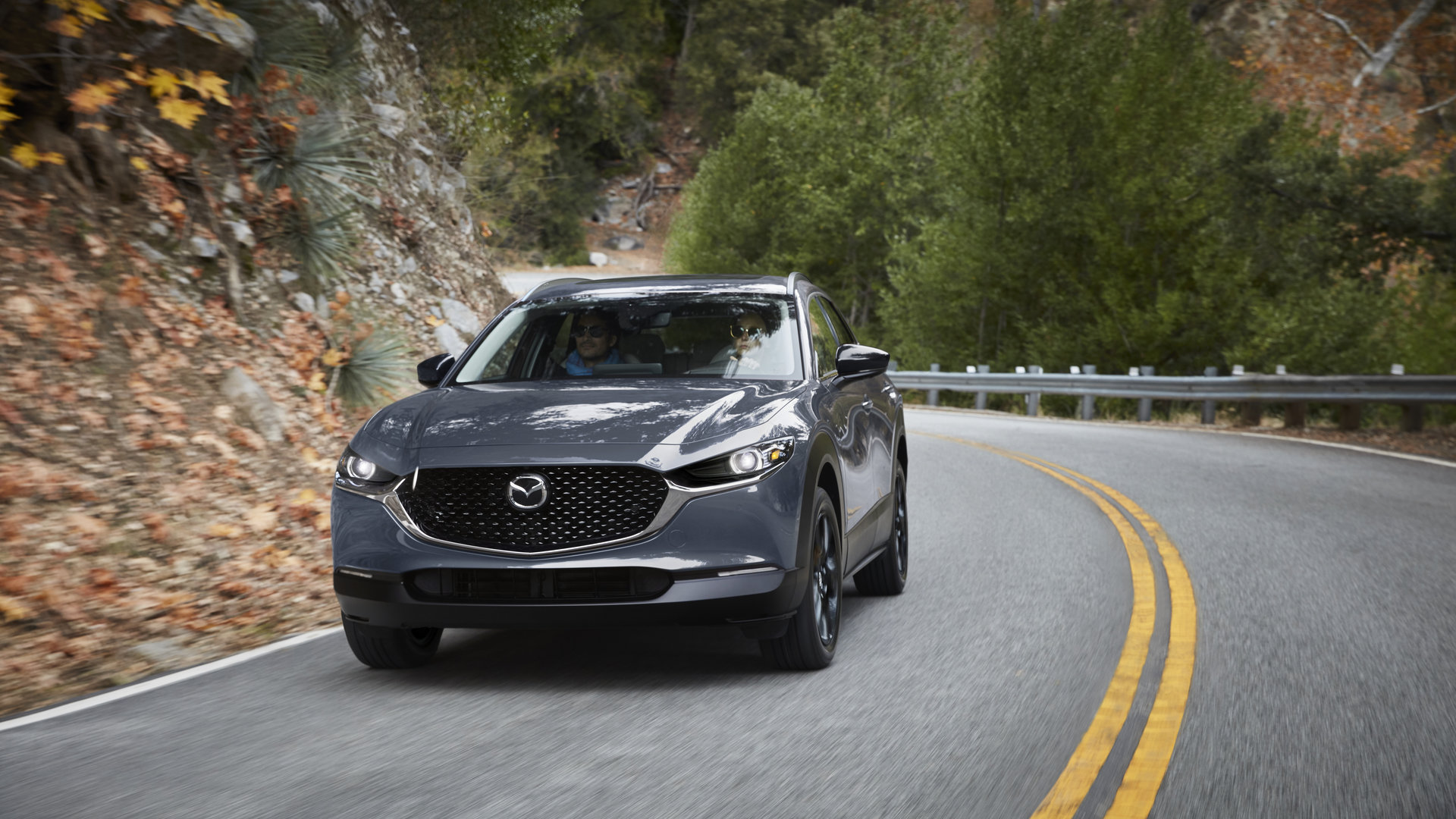 2025 CX 30 IPM4 USLHD BRD C16 EXT PolymetalGrey